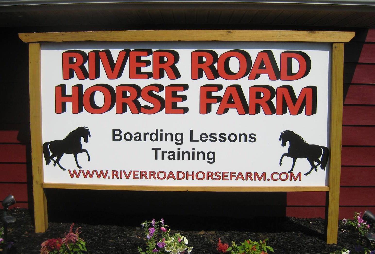 river road horse farm hinckley, OH riding lessons